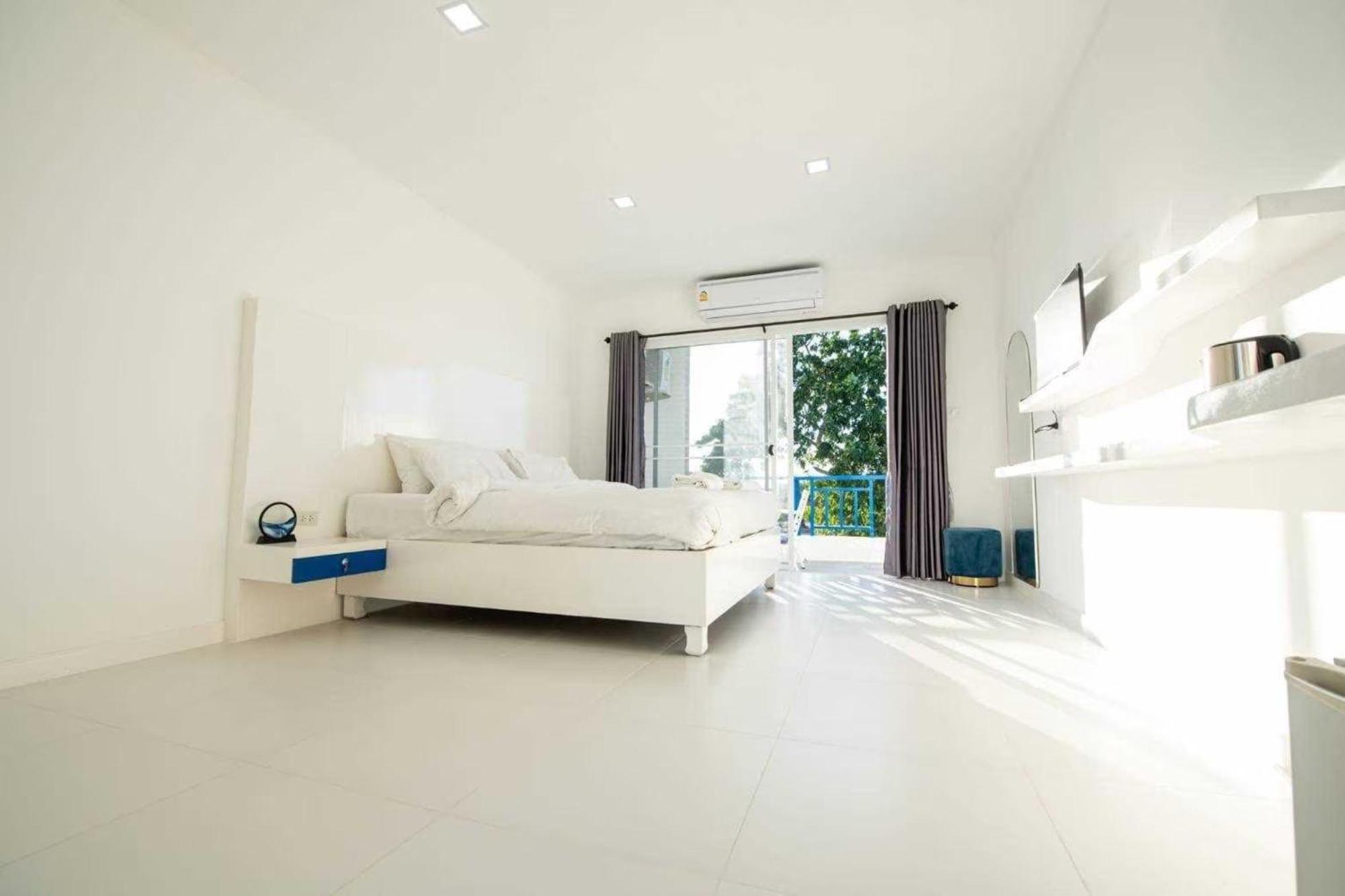 Collection O To The Sea Resort Thailand Na Chom Thian Esterno foto